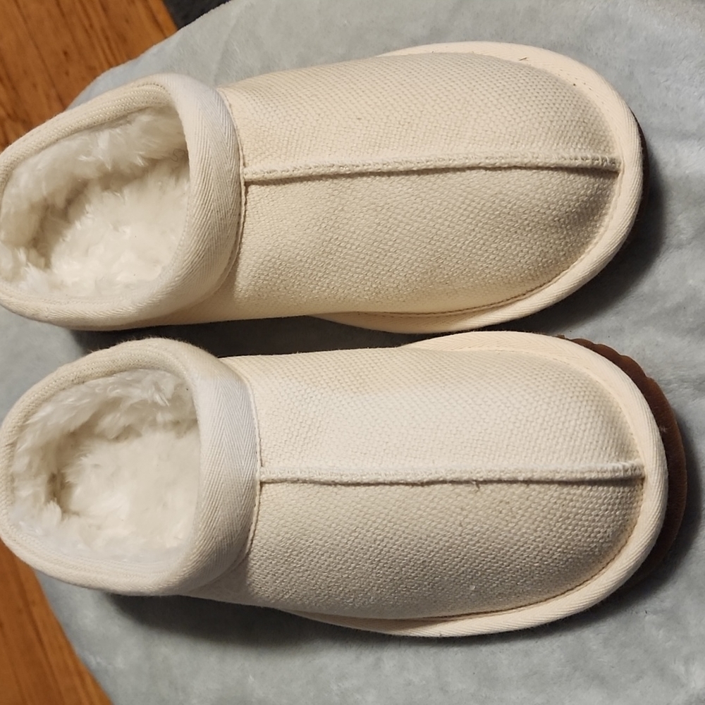 Slip on uggs